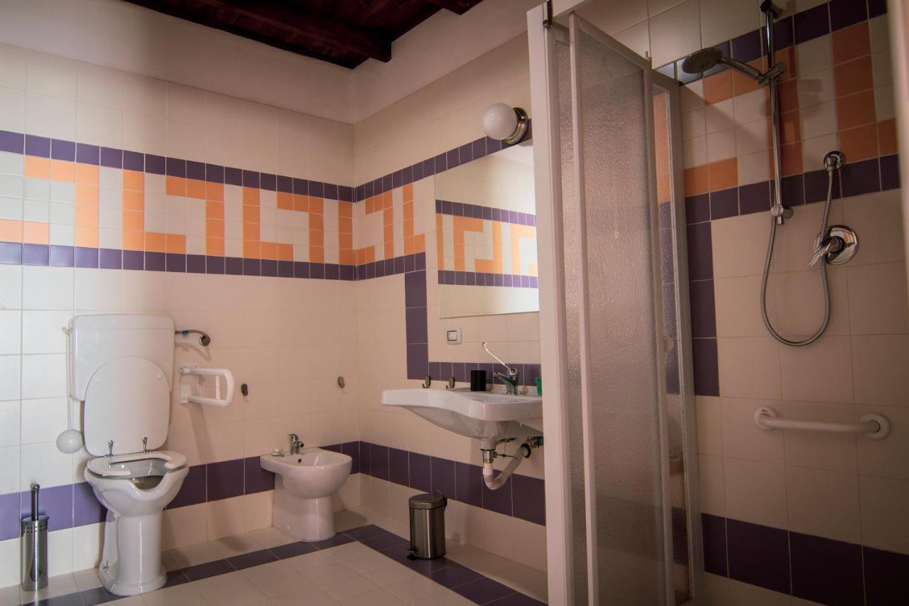 B&B Le Finestre Sul Mare Taranto Ngoại thất bức ảnh